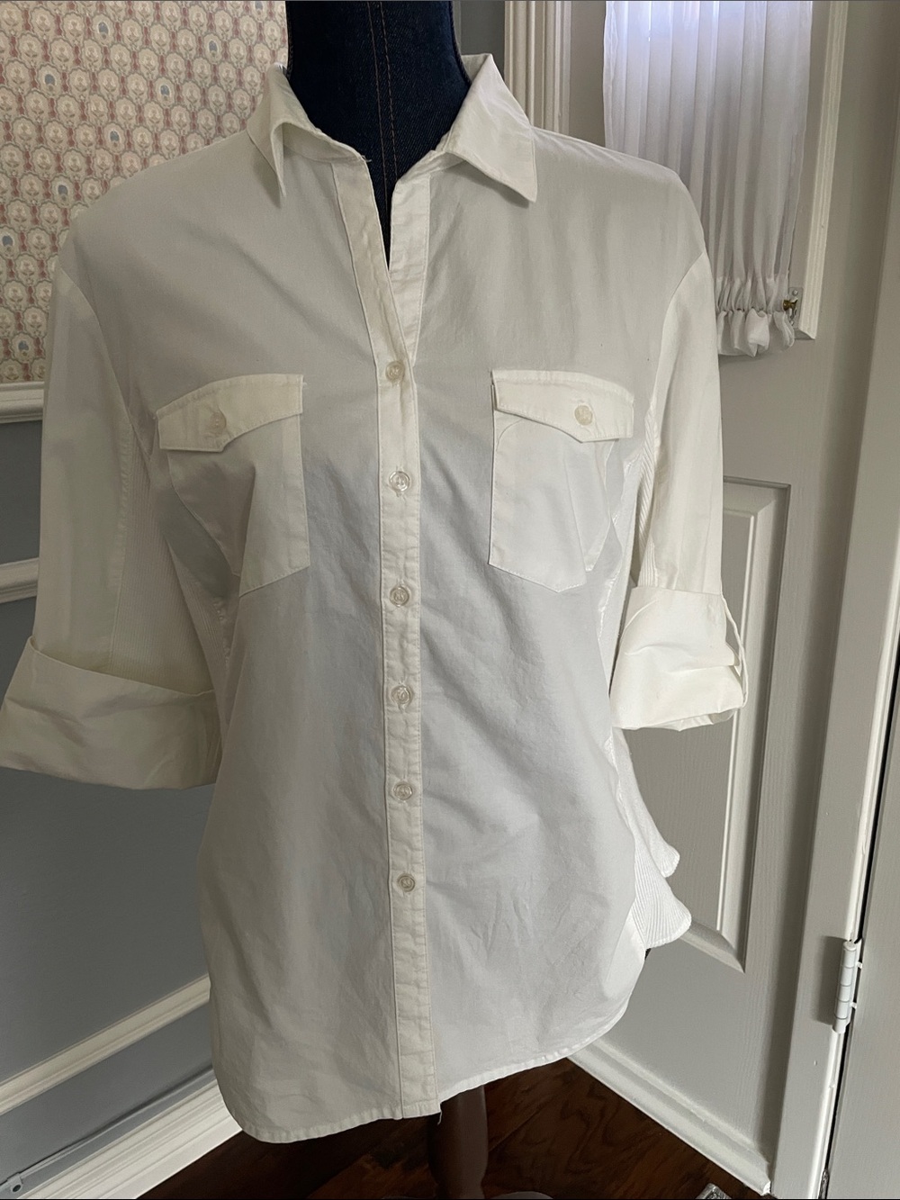 Gently used harve benard White Casual Button-Down Shirt - Picture 2 of 5